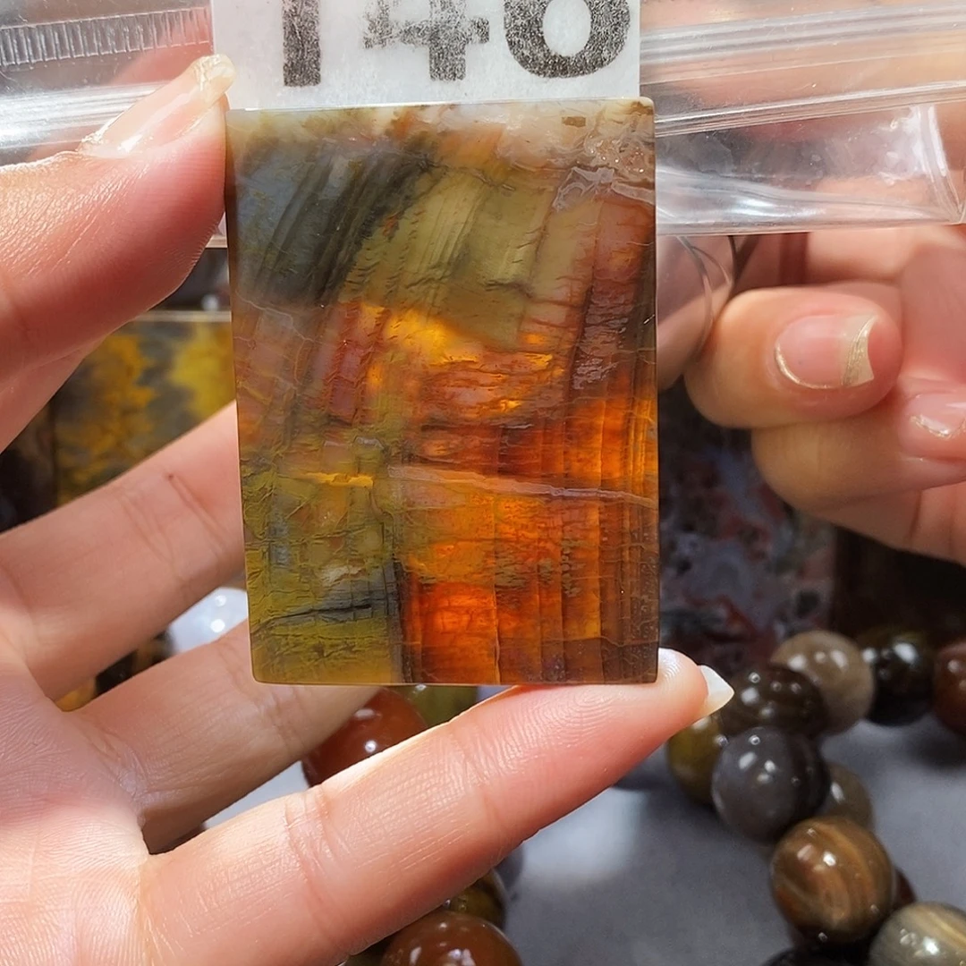未镶嵌天然北票硅化玉吊坠硅化玉