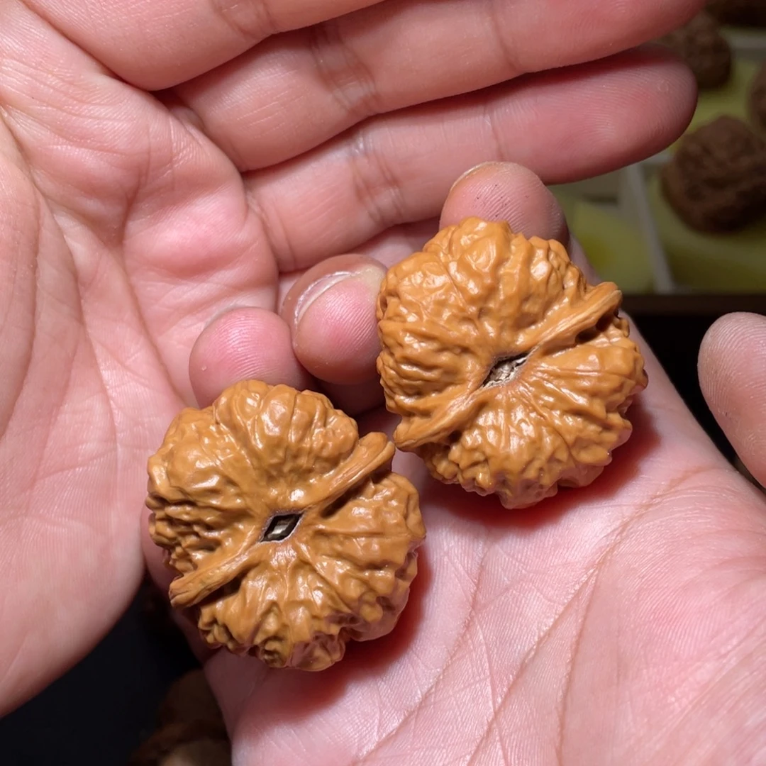 把件文玩核桃37延庆蛤蟆头