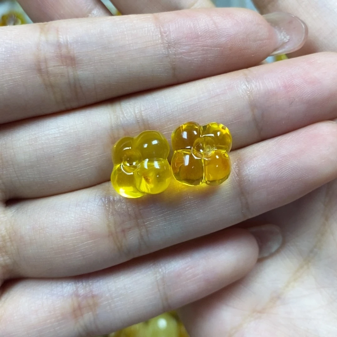 未镶嵌蜜蜡裸石玖*壹桂花一对