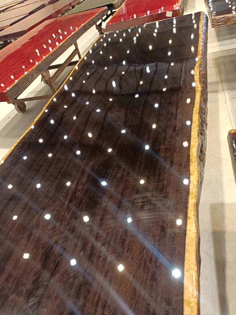 3非洲进口原木实木大板桌