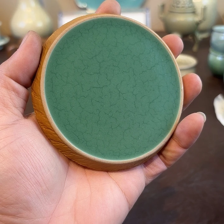 瓷片龙泉青瓷福利青瓷