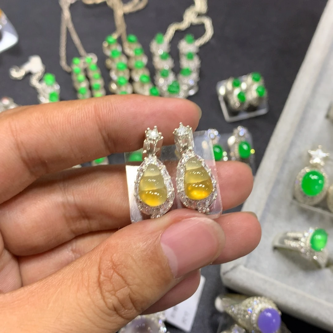 未镶嵌戒指翡翠买断不退换