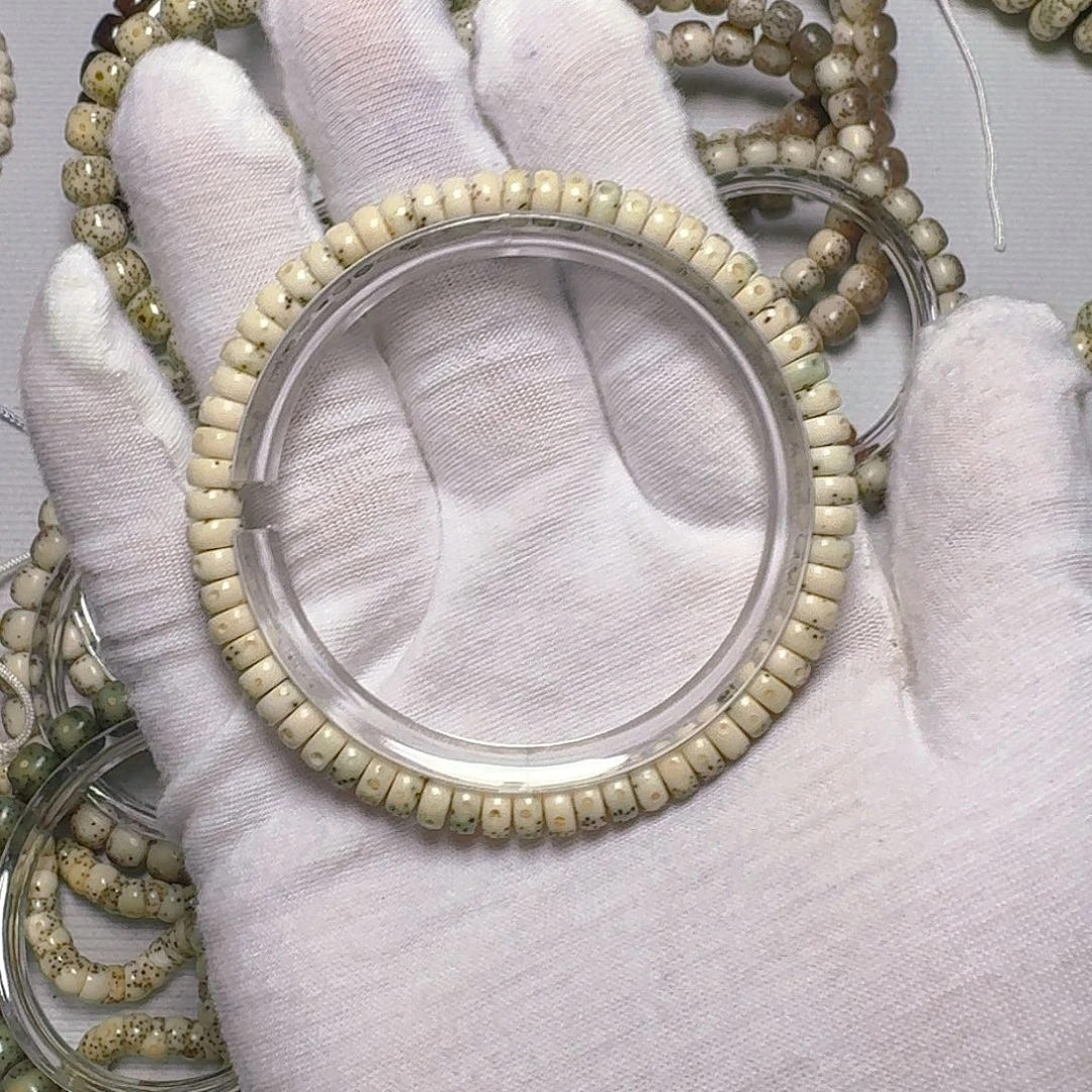 手串星月菩提原生态石玉料卡6药片单圈月留白