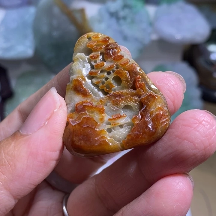 【闪购商品】颈饰未镶嵌翡翠山水