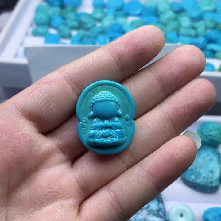 绿松石未镶嵌挂件