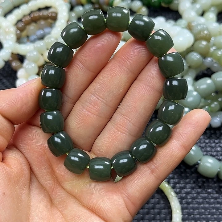 和田玉未镶嵌手链