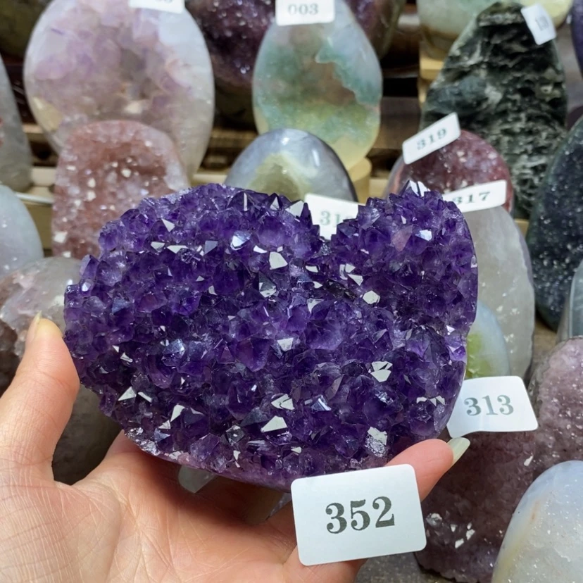 【闪购商品】未镶嵌大型摆件（非配饰）紫晶