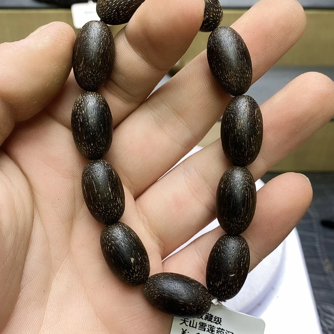 沉香碎屑沉香63天山雪莲