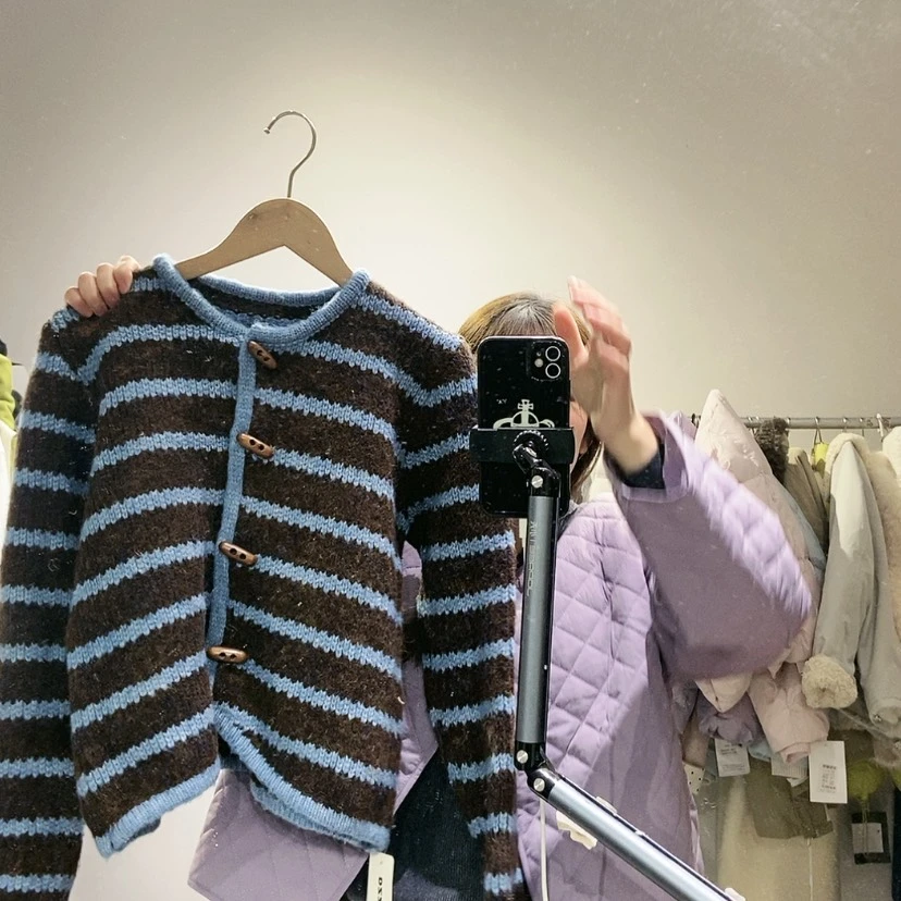【闪购商品】咖色条纹