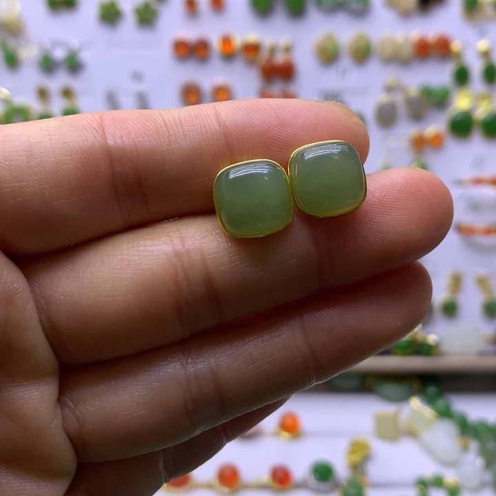 和田玉银S925镶嵌耳饰