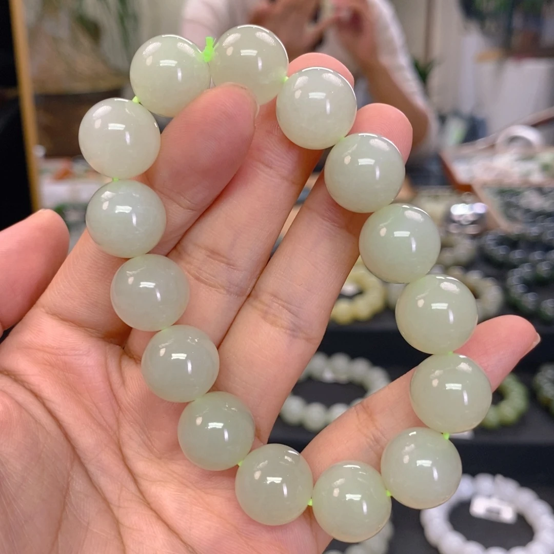 未镶嵌手串和田玉