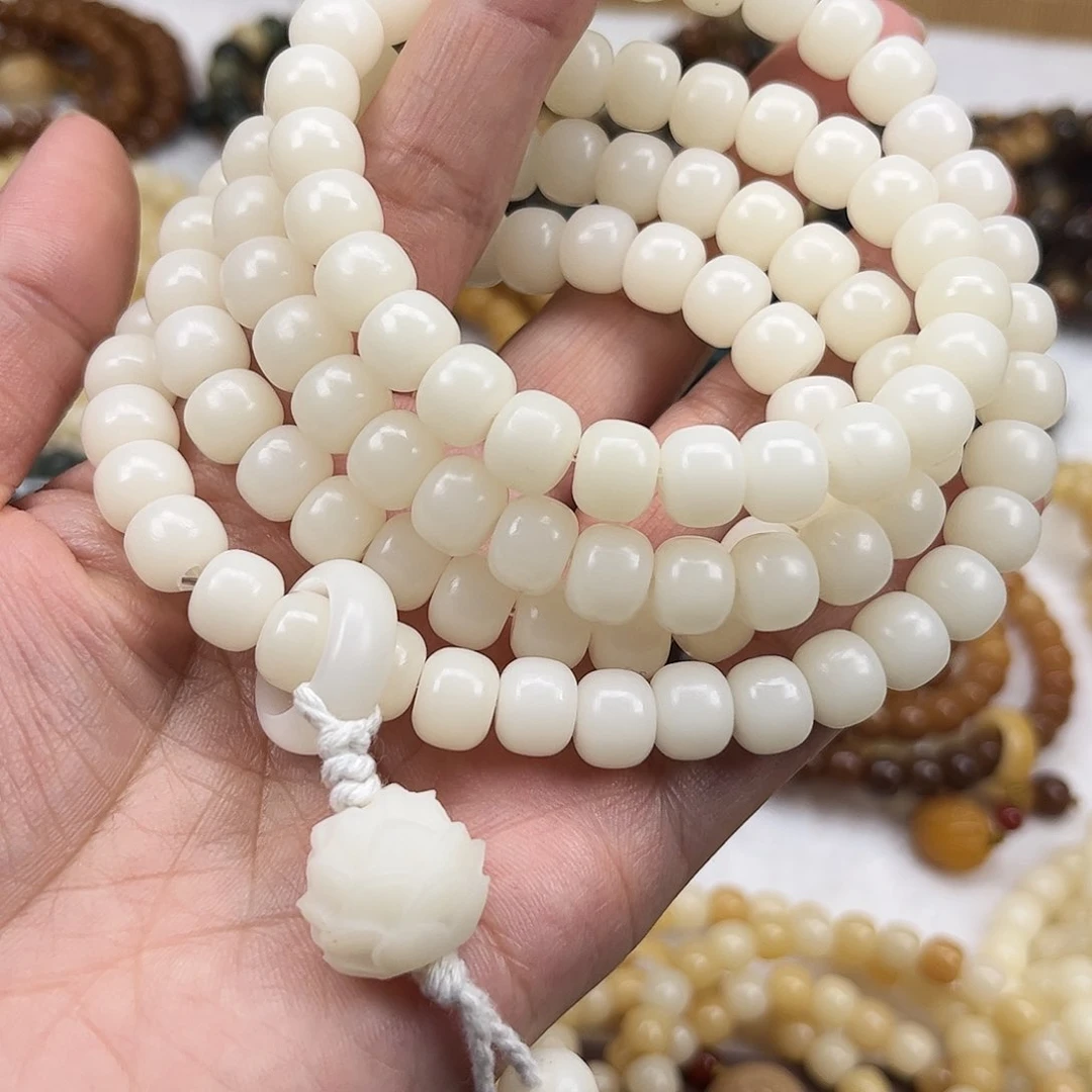 吊坠菩提根/象牙果