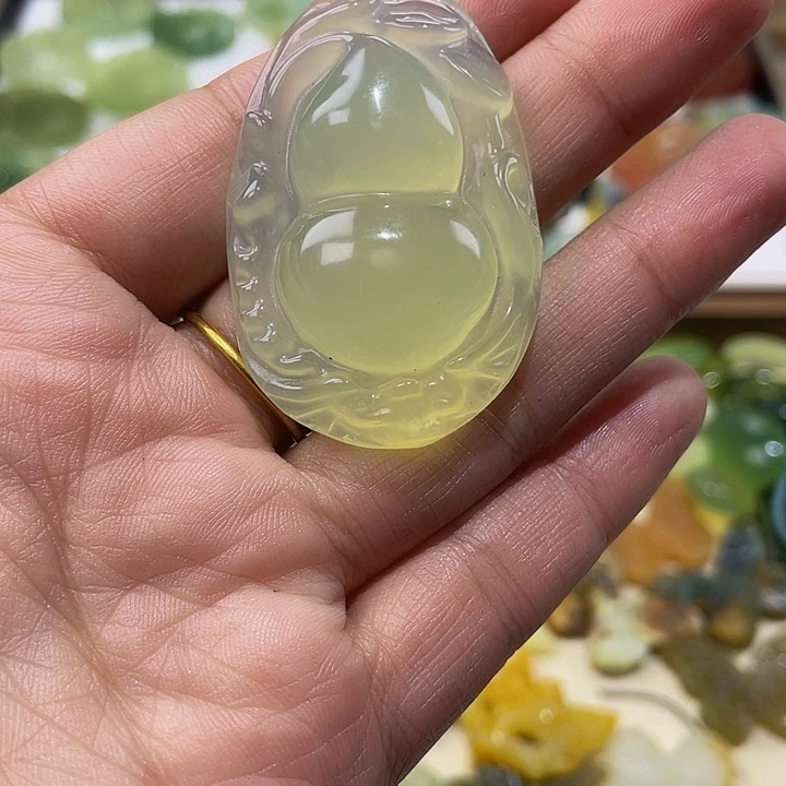 蛇纹石玉合金颈饰