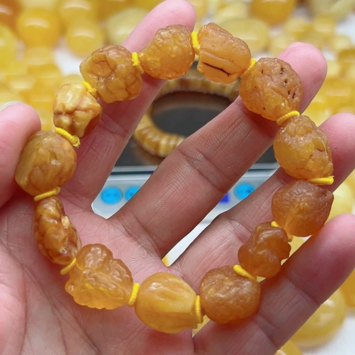 未镶嵌琥珀（矿物珀）裸石