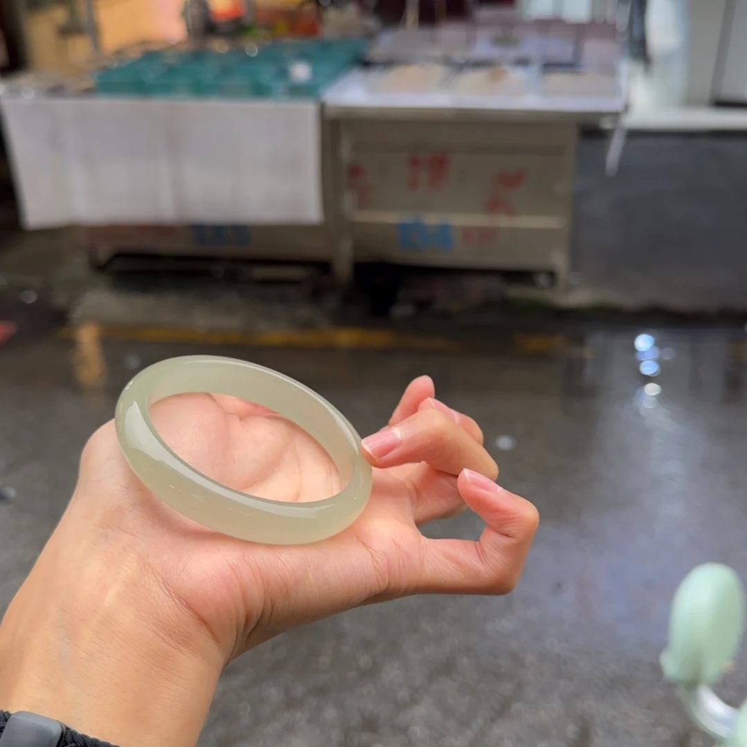 未镶嵌手镯东陵石