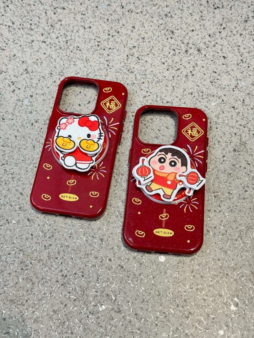 新年红泼墨烟花元宝kt猫小新适用苹果16手机壳15promax可爱14女13