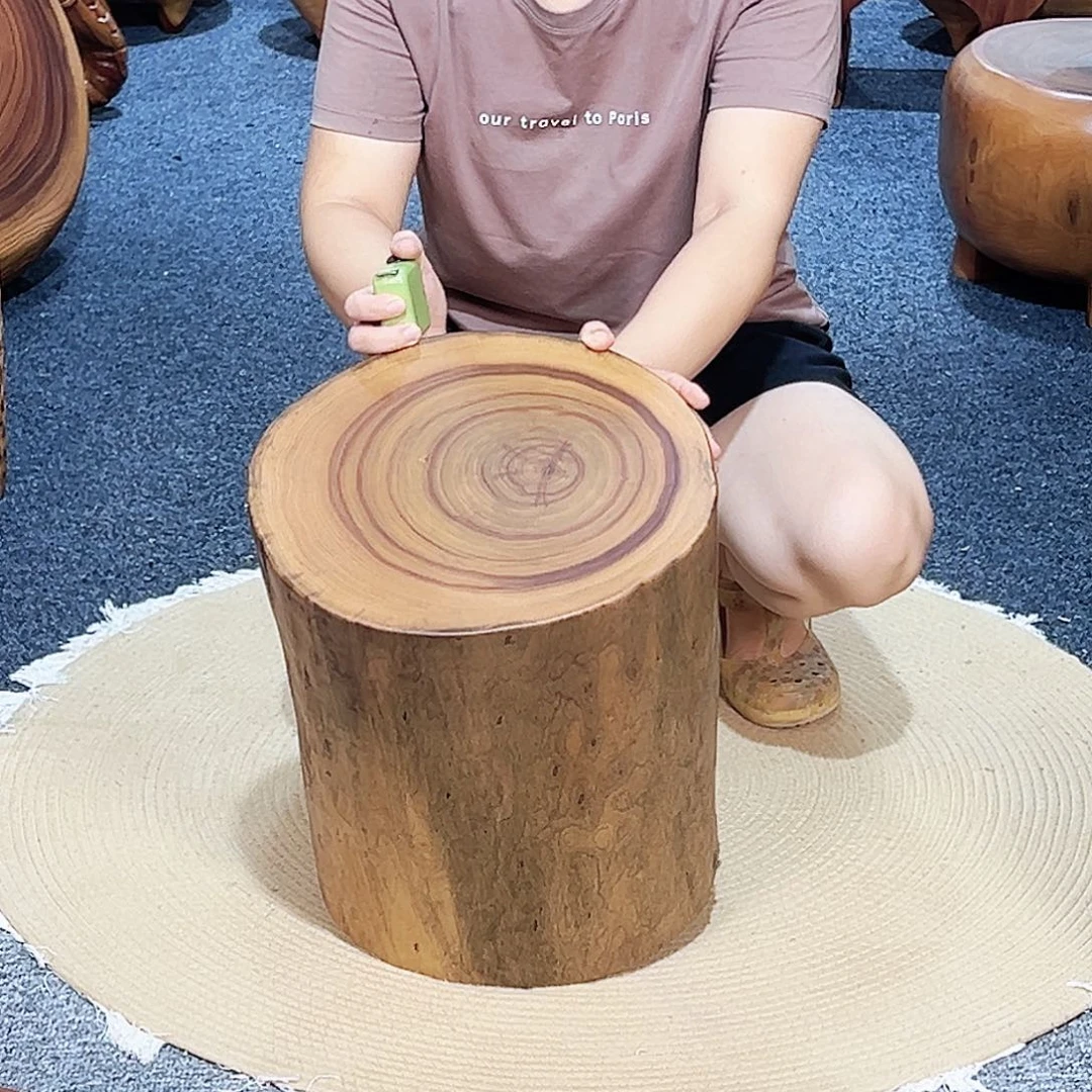 4 号香樟木尺寸：32-28-40cm