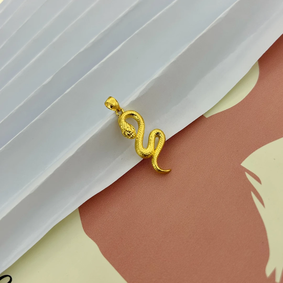 水贝黄金批发生肖灵蛇挂坠时尚百搭清新精致经典足金