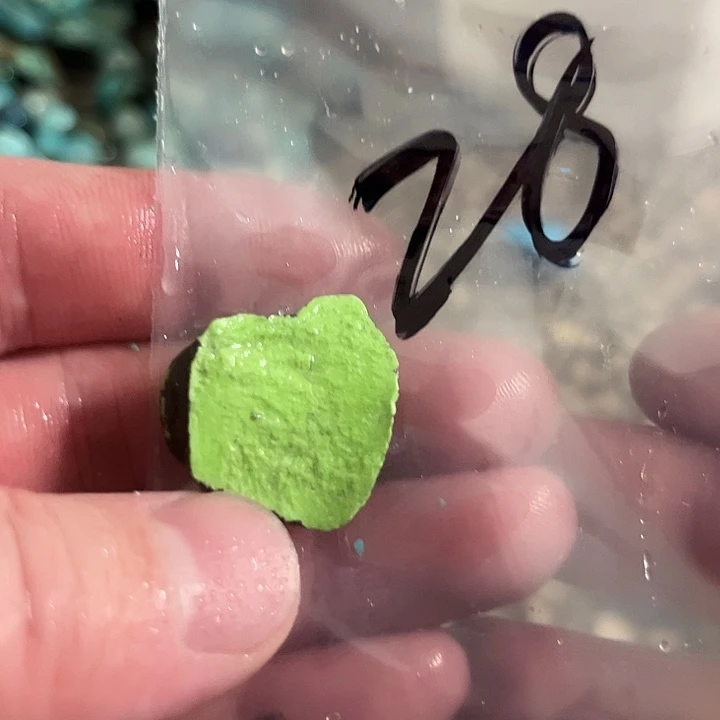 南红玛瑙未镶嵌珠宝奇石