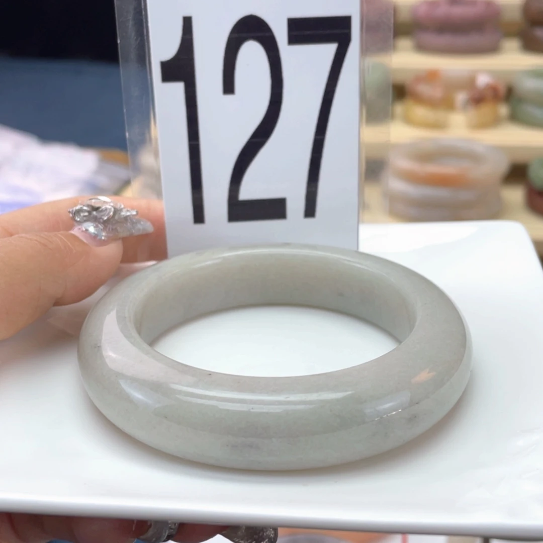 【闪购商品】石英质玉手镯未镶嵌