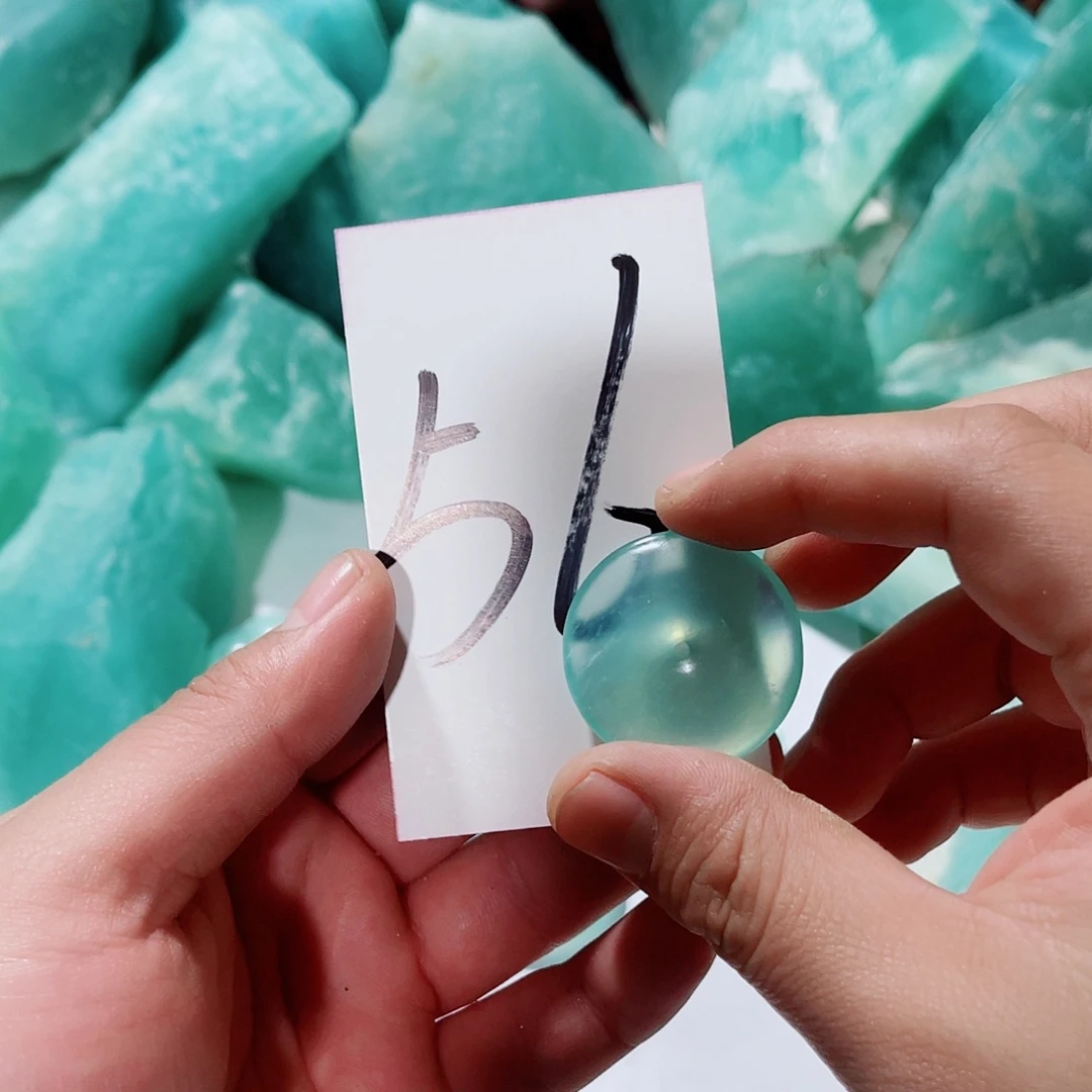 小***？蛇纹石玉未镶嵌挂坠