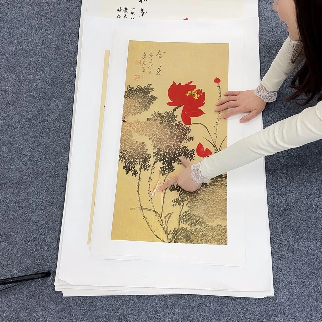 国画作品小姐姐放漏中