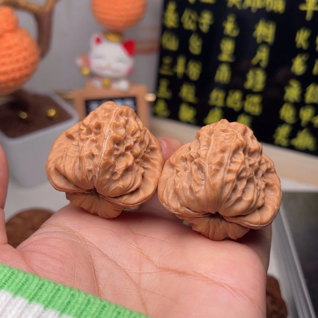 手串文玩核桃白蛇谷
