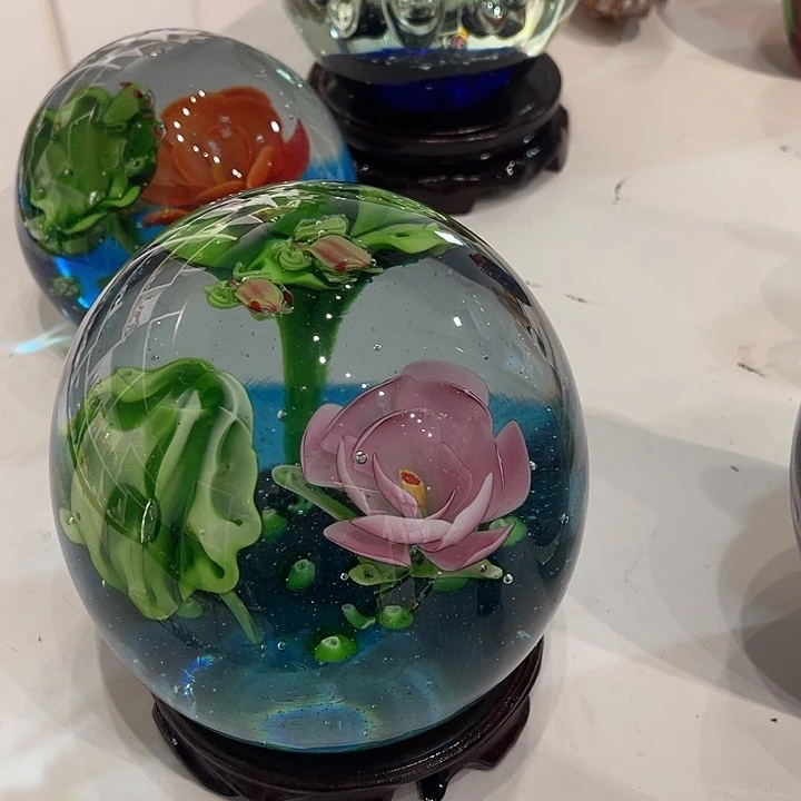 小***~纯手工制作琉璃产品裂底