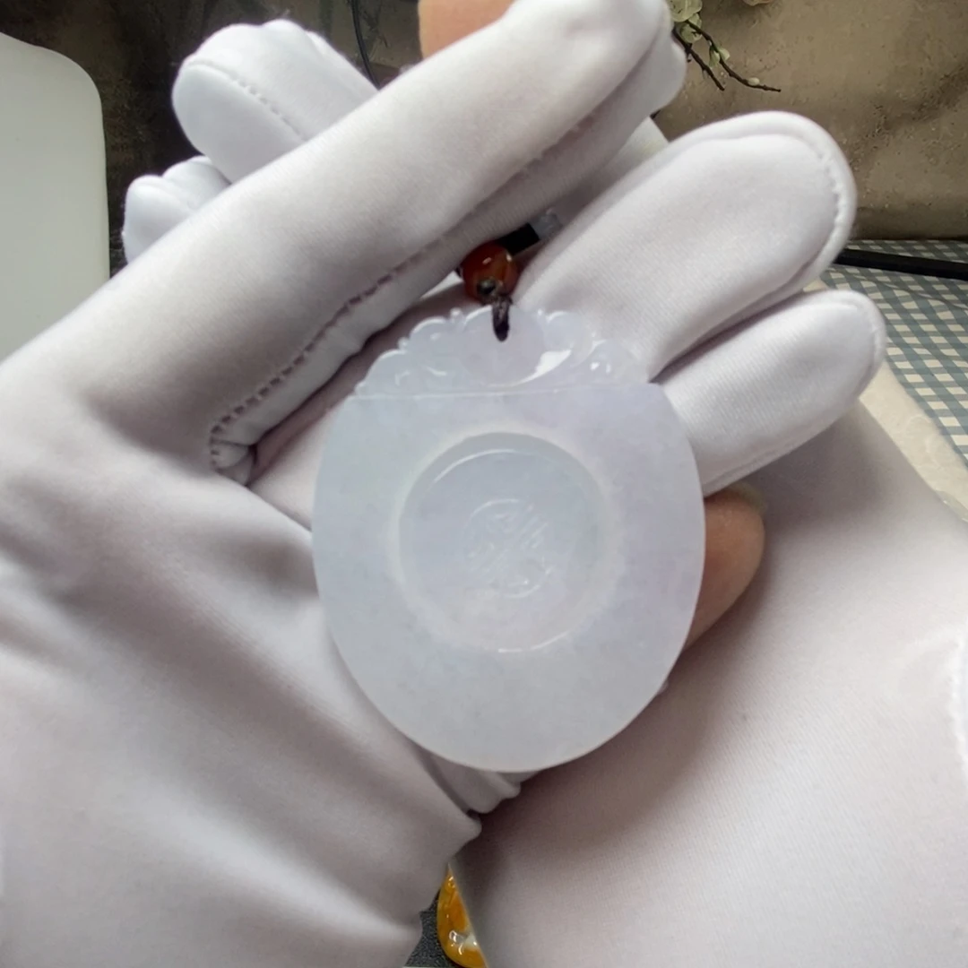 翡翠颈饰未镶嵌天然