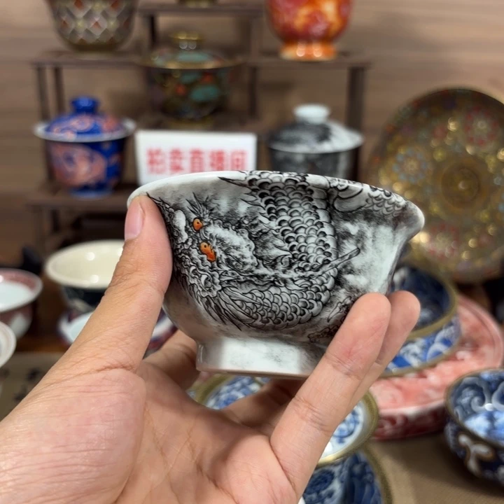L***u景德镇手工手绘陶瓷