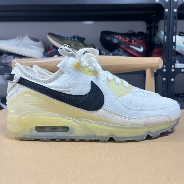 42码 Nike Air Max 90 Terrascape 气垫 透气包裹 复古 跑鞋 二手