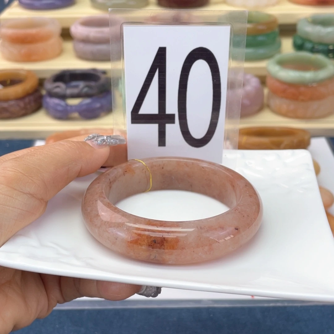 石英质玉未镶嵌手镯