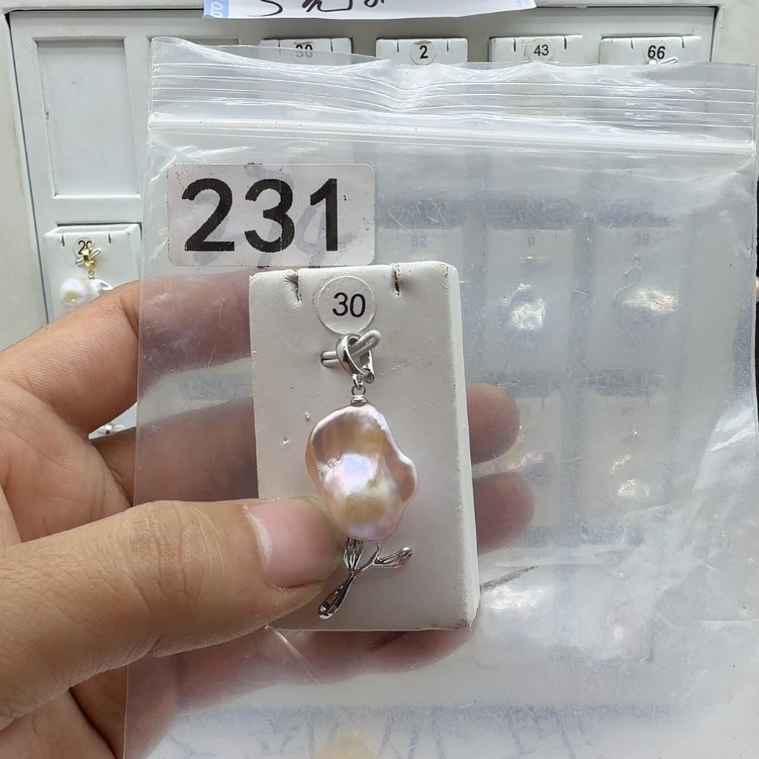 颈饰合金淡水珍珠