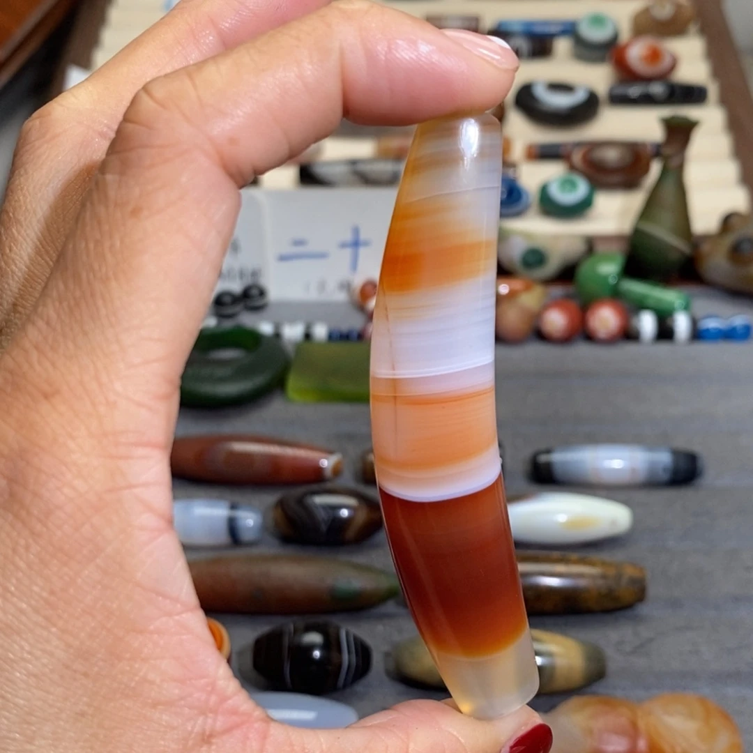 小***。玛瑙/玉髓合金手链