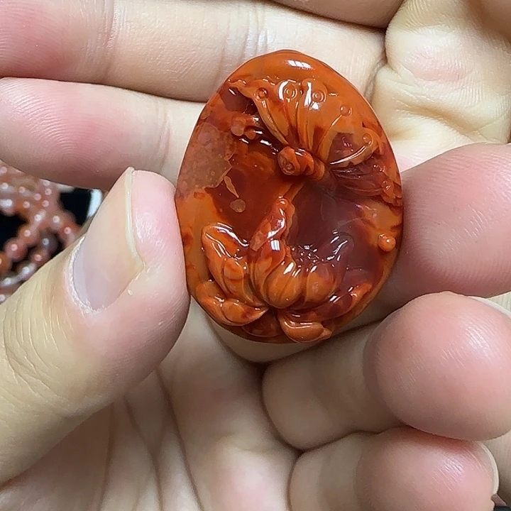 南红玛瑙未镶嵌颈饰