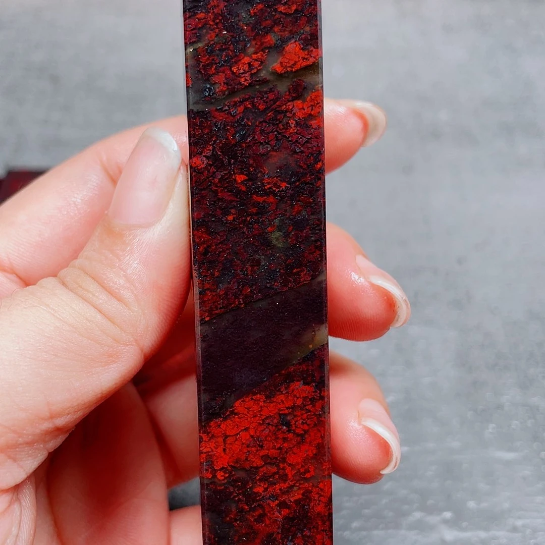 【闪购商品】玉桂林鸡血玉印章镇尺1