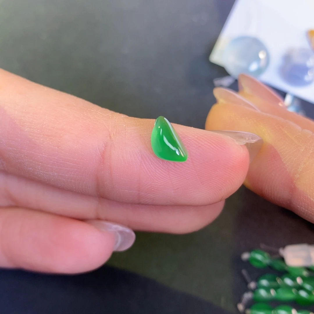 翡翠裸石8.29-4.53-3.7