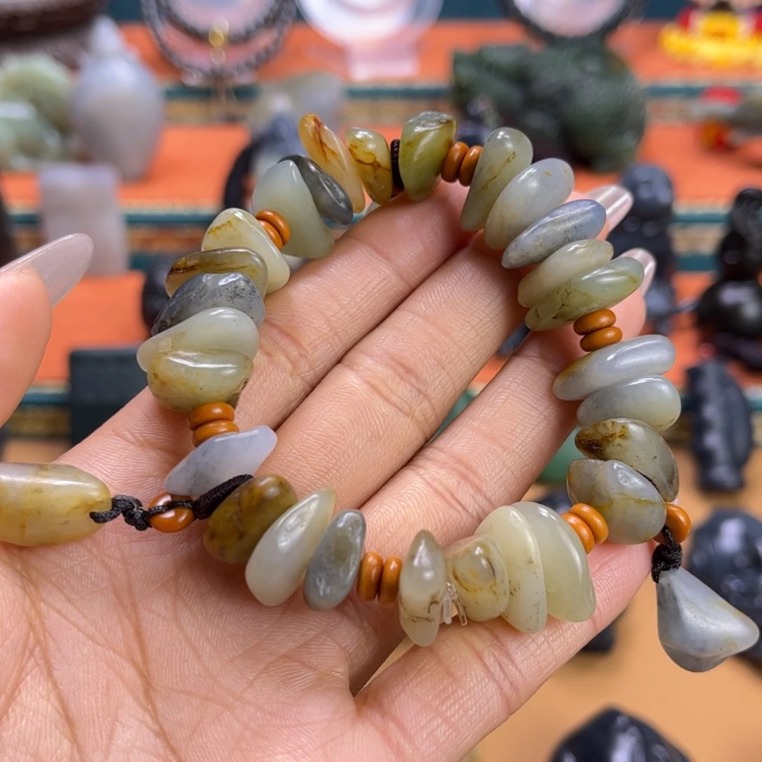 未镶嵌和田玉挂件