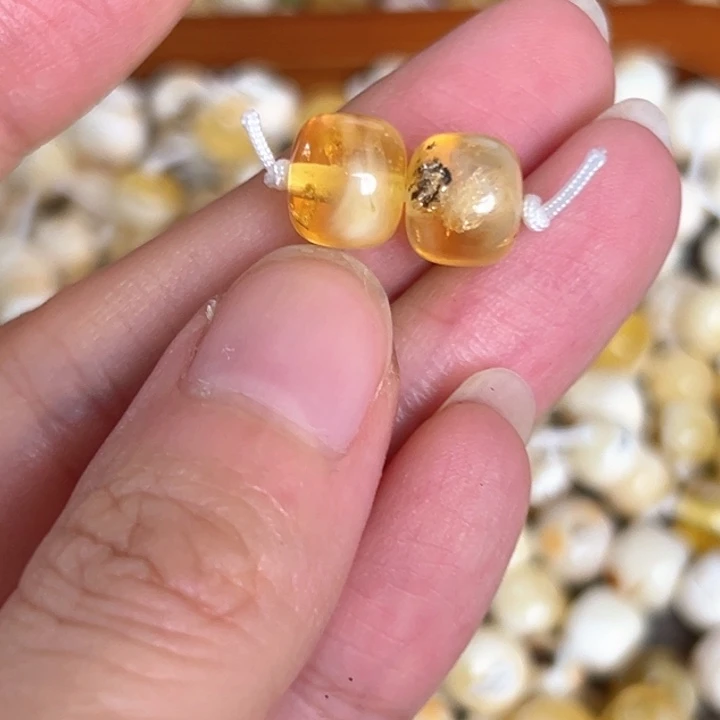 未镶嵌蜜蜡裸石9mm一对