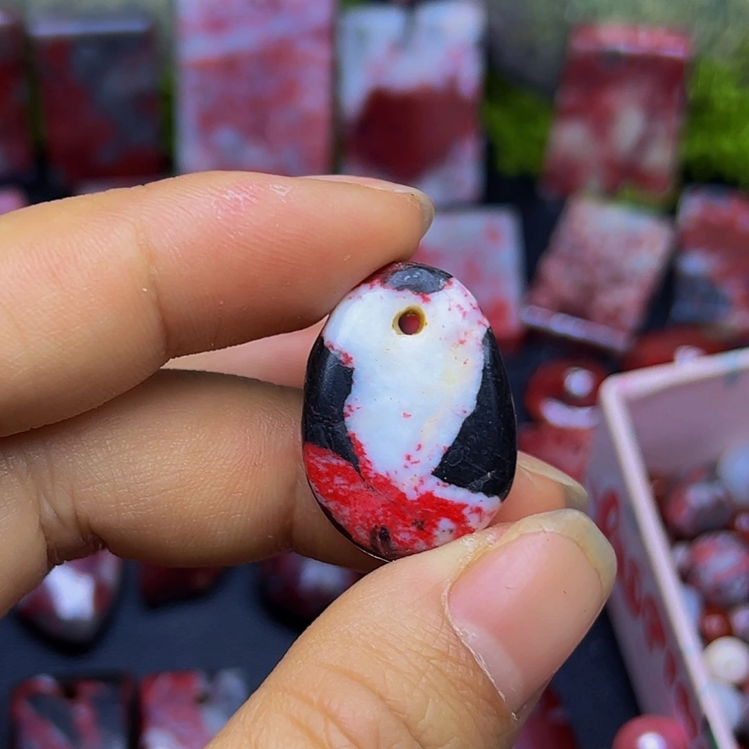 天然辰砂朱砂吊坠