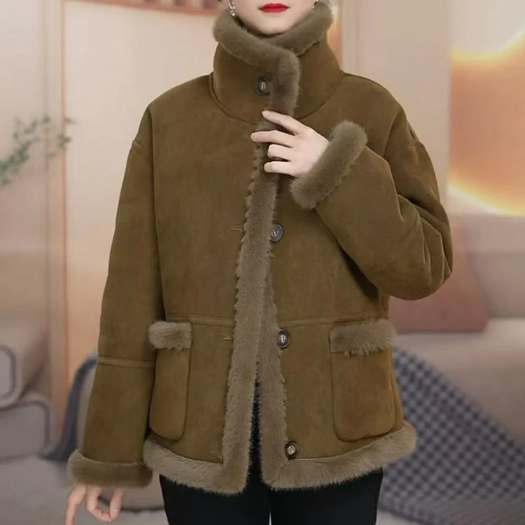 雅鹿优选秋冬仿皮毛一体短款保暖中年女士时尚加绒加厚新款妈妈装