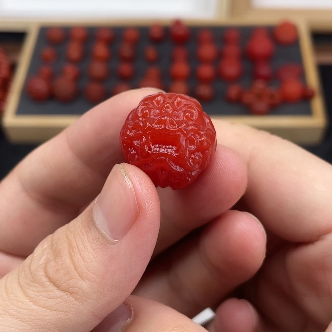 南红玛瑙8号保山锦红哑光卡21+大貔貅珠未镶嵌
