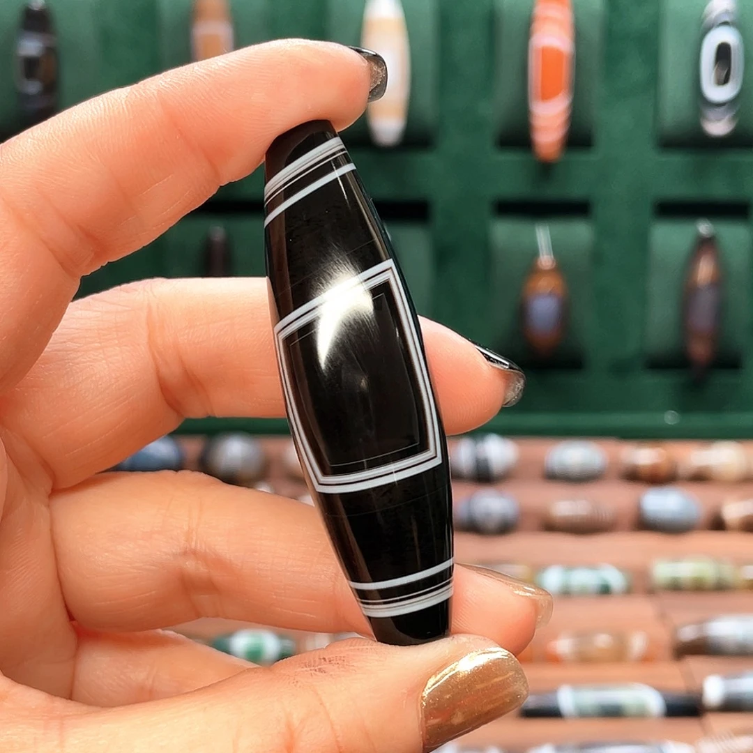 玩***许玛瑙/玉髓未镶嵌珠宝半成品