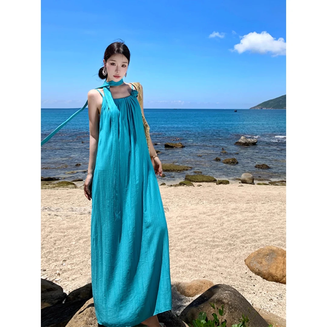 亮色系多巴胺泰式夏季挂脖吊带连衣裙女海边度假新疆旅行穿搭长裙