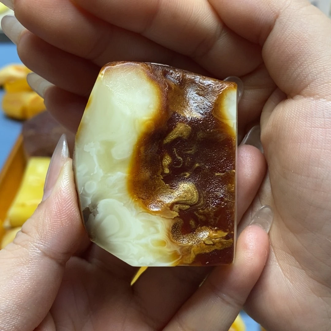 烤***来未镶嵌定制琥珀传世琥珀蜜蜡定制