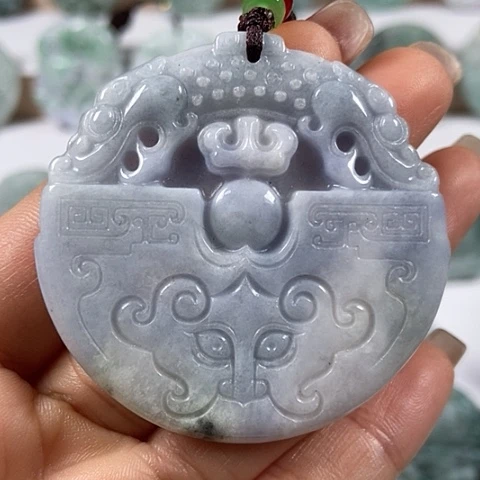 翡翠颈饰未镶嵌饕餮福利