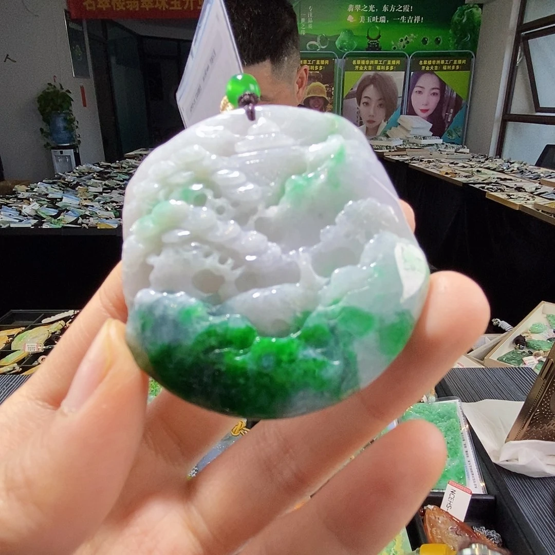 颈饰未镶嵌翡翠翡翠