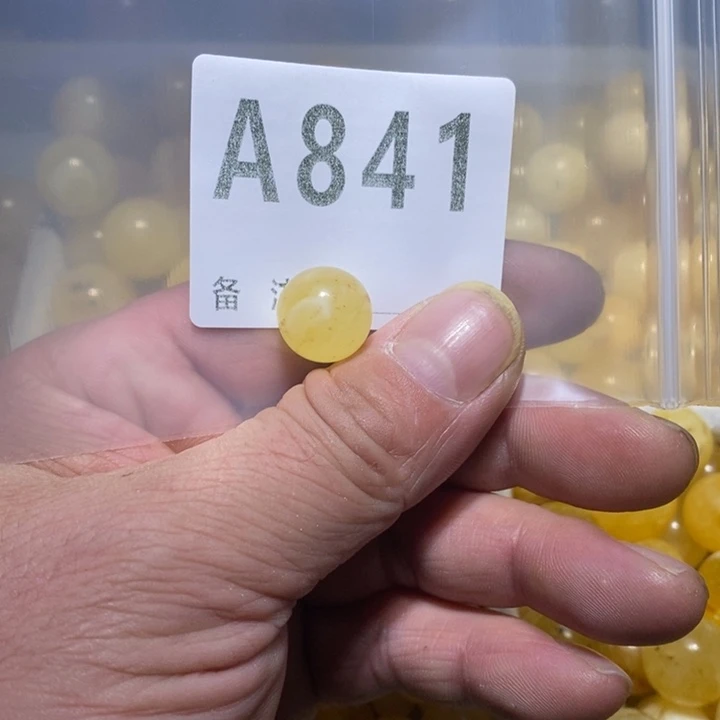 琥珀未镶嵌珠宝奇石微瑕14.5