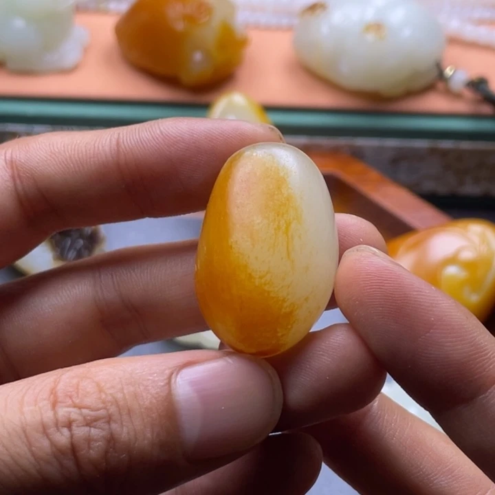 风***行未镶嵌和田玉挂件