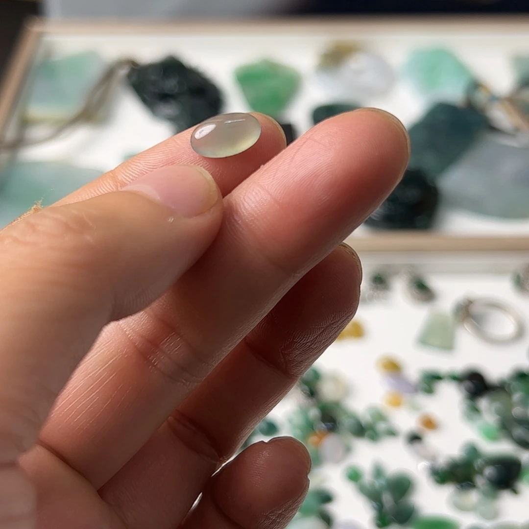 翡翠未镶嵌毛衣链